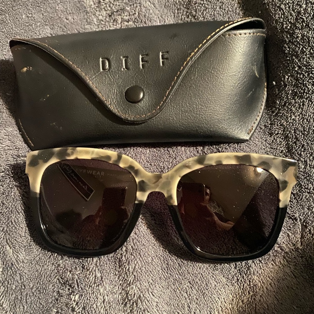 Diff Sunglasses - image 1